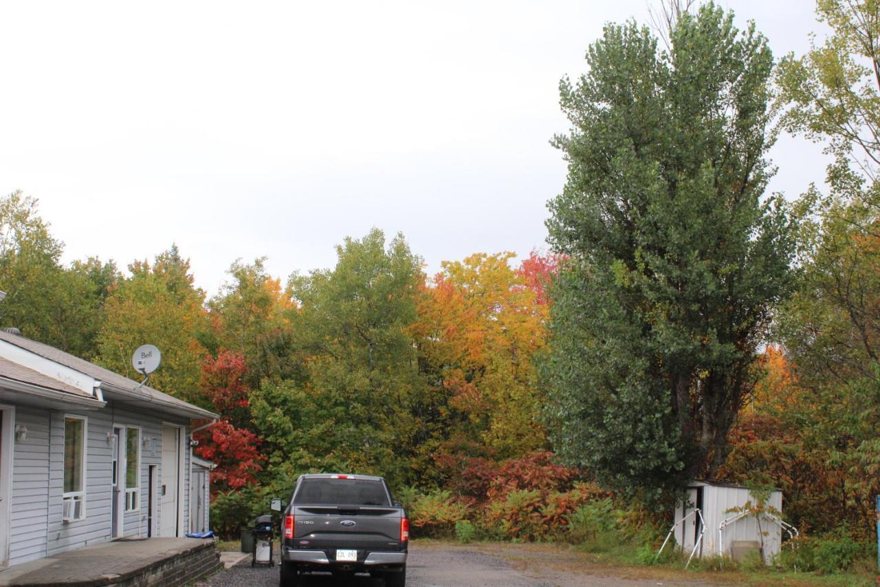 Two Rivers Motel Mattawa Exterior foto